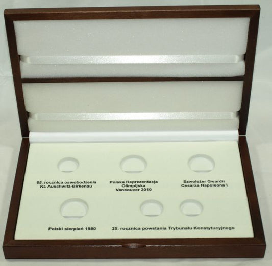 Kaseta na monety złote 2010 r. Numizmato De Luxe