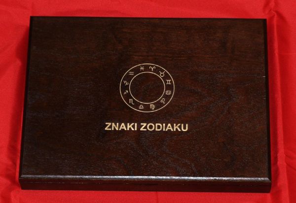 Znaki Zodiaku - Kaseta na monety Numizmato DE LUXE
